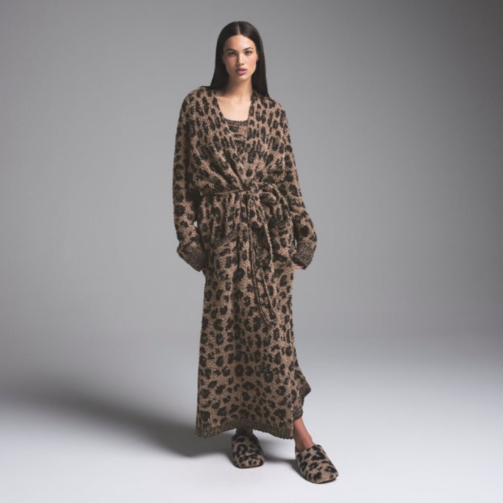 NWT Skims Cozy Unisex Robe (L/XL)